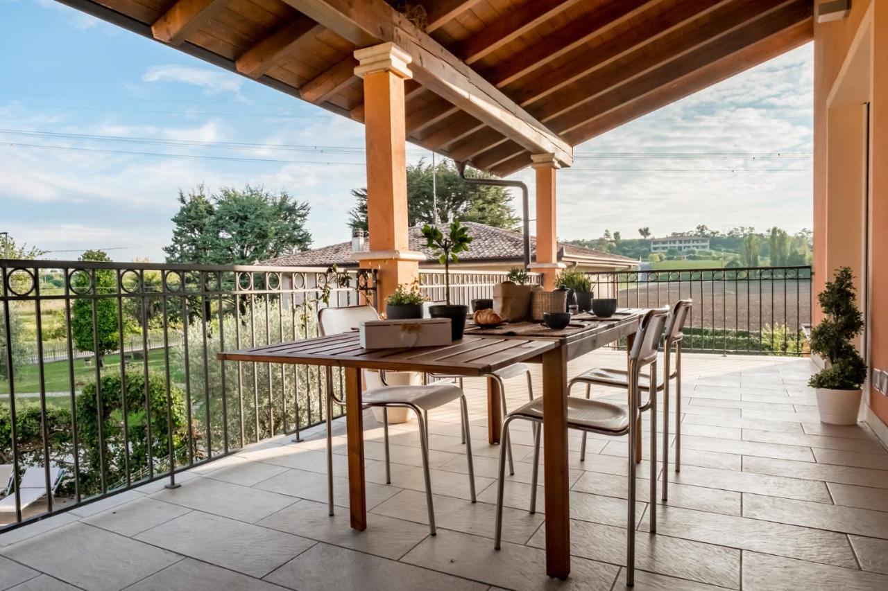 Appartamento Residenza Oleandro Desenzano del Garda Esterno foto