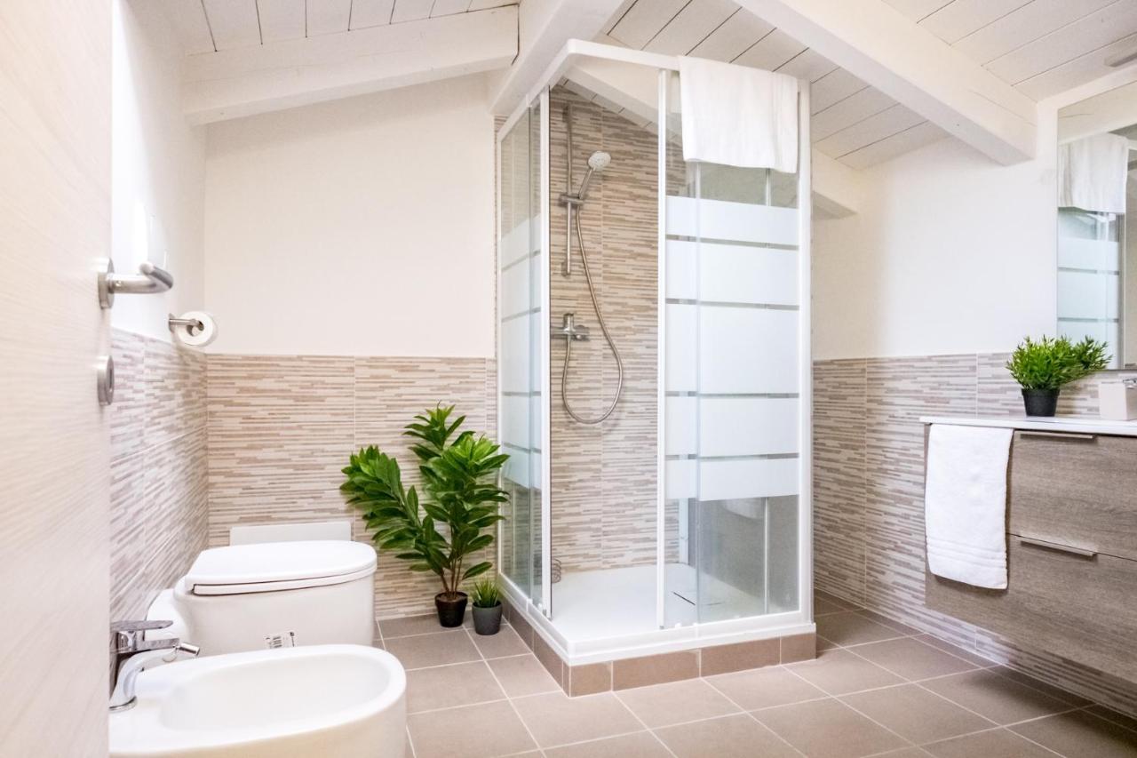 Appartamento Residenza Oleandro Desenzano del Garda Esterno foto